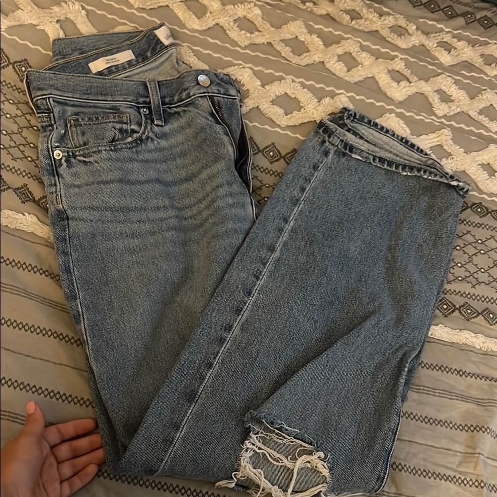 Universal Thread Blue Straight Leg Jeans